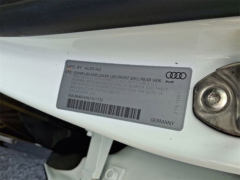 Used 2022 Audi RS e-tron GT w/ Carbon Performance Package image 29