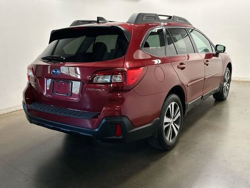 Used 2018 Subaru Outback 2.5i Limited AWD/4WD image 35