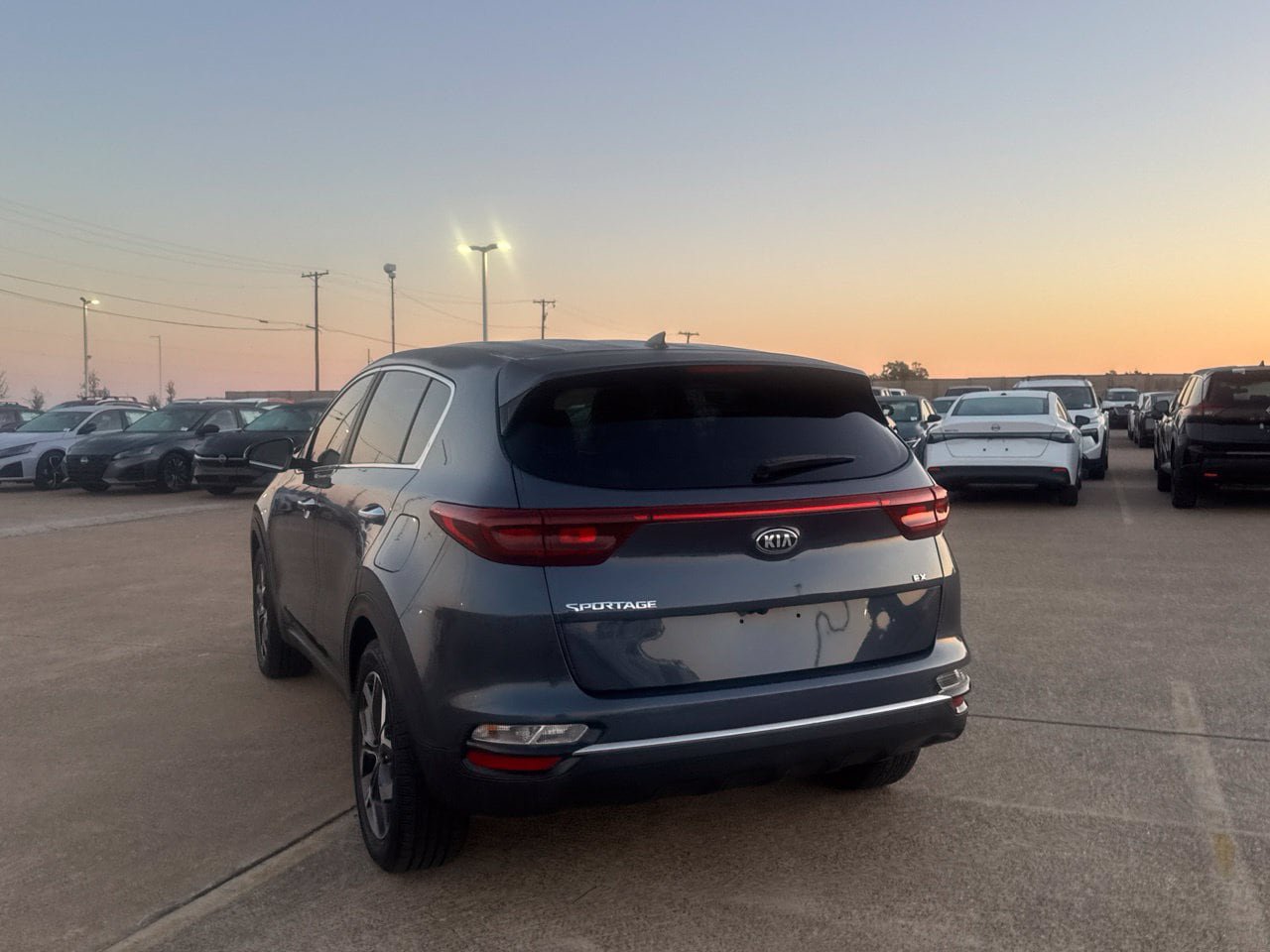 Used 2020 Kia Sportage EX AWD/4WD image 19