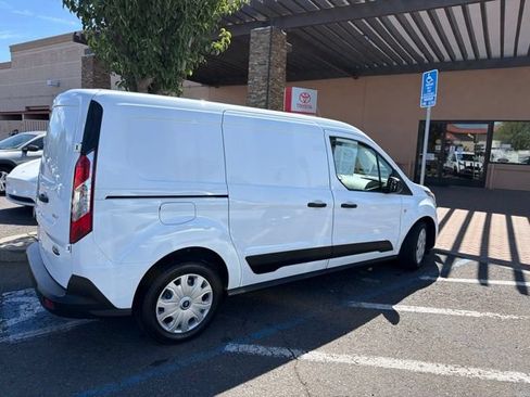 Used 2023 Ford Transit Connect XLT FWD image 8