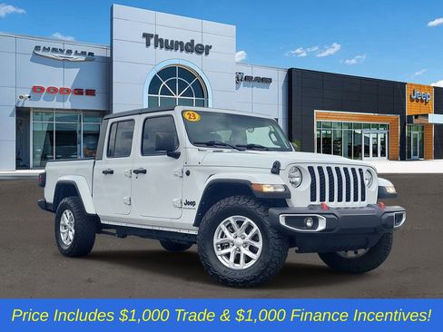 Certified 2023 Jeep Gladiator Sport AWD/4WD image 1