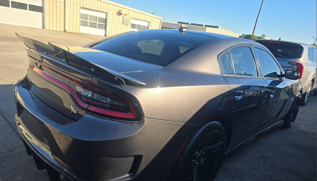 Used 2023 Dodge Charger Scat Pack w/ Plus Group RWD image 5