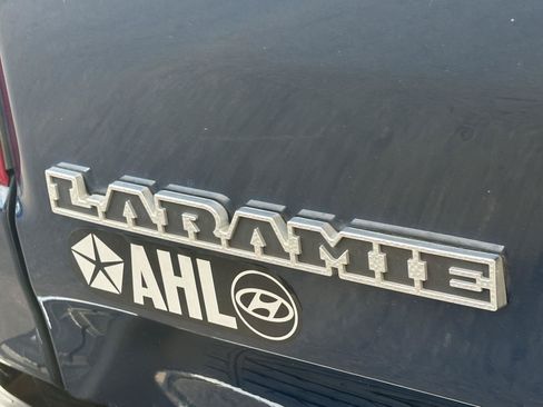 Used 2023 RAM 1500 Laramie AWD/4WD image 10