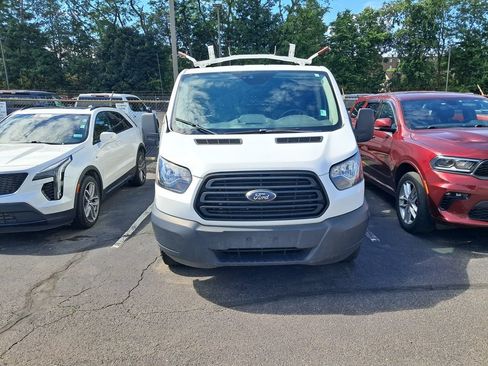 Used 2019 Ford Transit 150 148 Low Roof RWD image 5