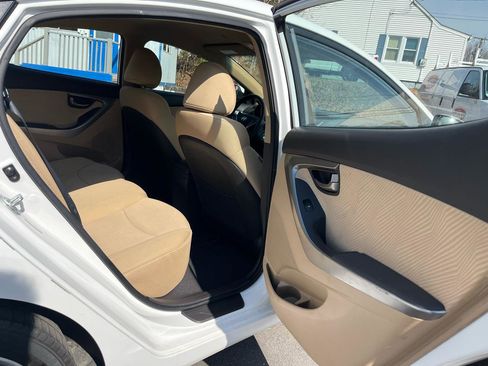 Used 2012 Hyundai Elantra GLS w/ Preferred Pkg 3 image 21