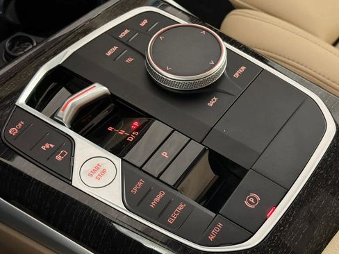 Used 2023 BMW 330e 330e w/ Premium Package image 21