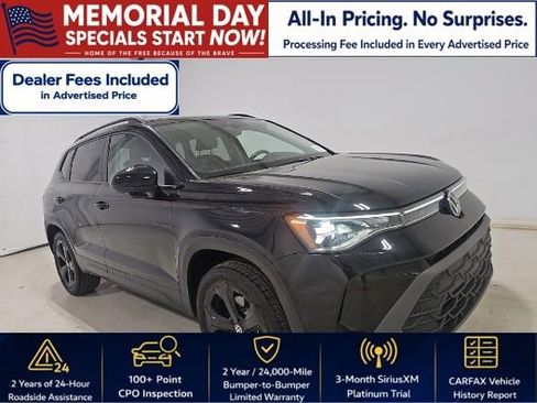 Used 2025 Volkswagen Taos SE AWD/4WD image 8