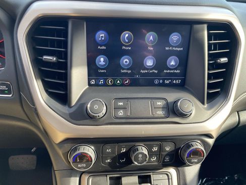 Used 2023 GMC Acadia Denali w/ Denali Technology Package AWD/4WD image 29