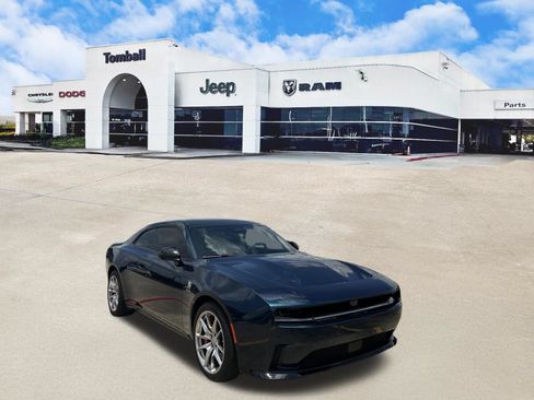 Used 2024 Dodge Charger Daytona Scat Pack w/ Plus Group AWD/4WD image 1