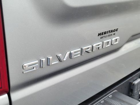 Used 2024 Chevrolet Silverado 1500 LTZ w/ Technology Package AWD/4WD image 31