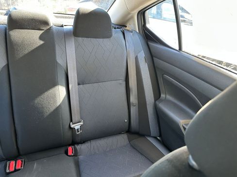 Used 2025 Nissan Versa SV image 35