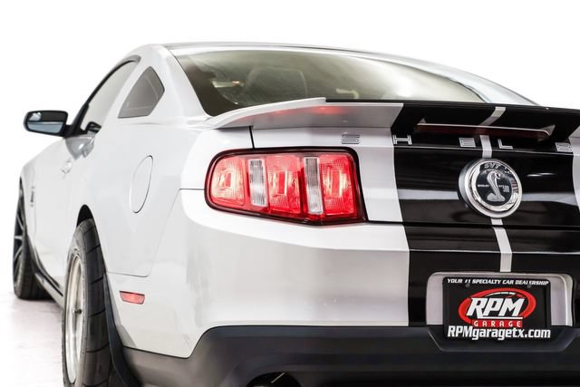 Used 2012 Ford Mustang Shelby GT500 RWD image 11