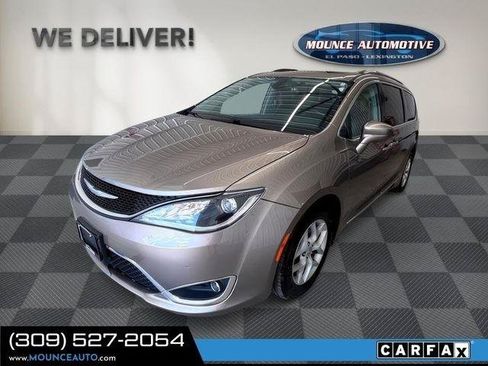 Used 2018 Chrysler Pacifica Touring-L Plus FWD image 2