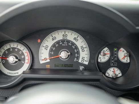 Used 2010 Toyota FJ Cruiser 4WD image 12