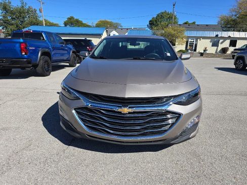 Used 2023 Chevrolet Malibu LT image 8