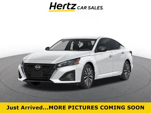 Used 2026 Nissan Altima 2.5 SV FWD image 1