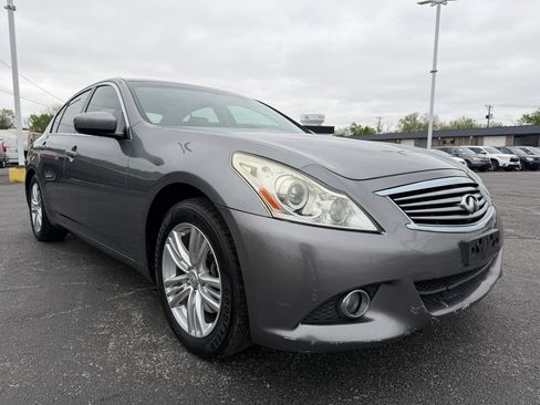 Used 2010 INFINITI G37 Journey w/ Premium Pkg RWD image 3