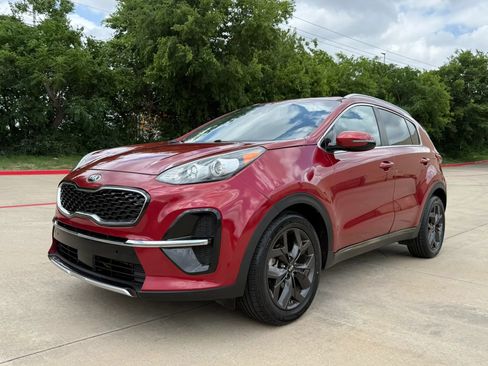 Used 2021 Kia Sportage S FWD image 2