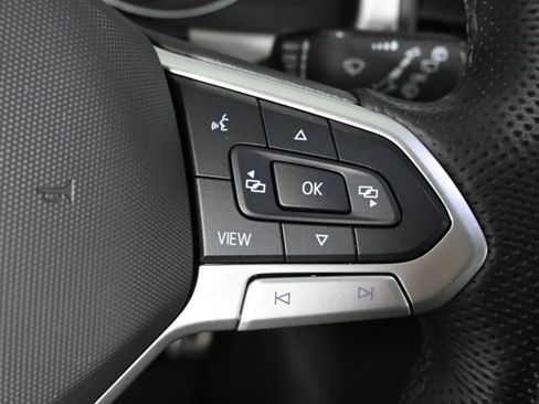 Certified 2021 Volkswagen Atlas SE w/ Panoramic Sunroof Package image 25