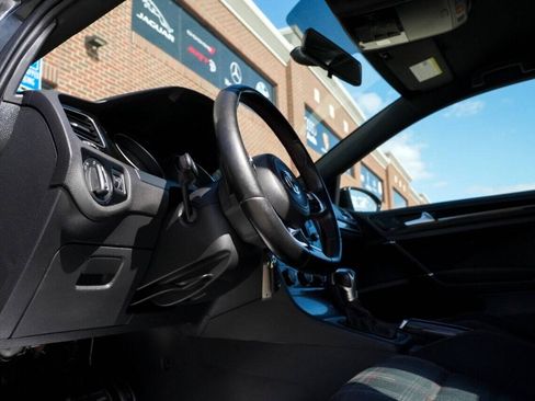 Used 2015 Volkswagen GTI S image 10