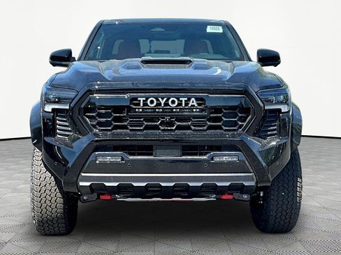 Used 2026 Toyota Tacoma TRD Pro AWD/4WD image 2