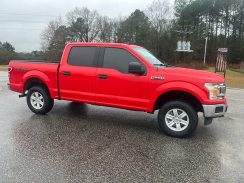 Used 2020 Ford F150 XLT w/ Equipment Group 301A Mid image 8