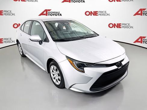 Certified 2024 Toyota Corolla LE image 1