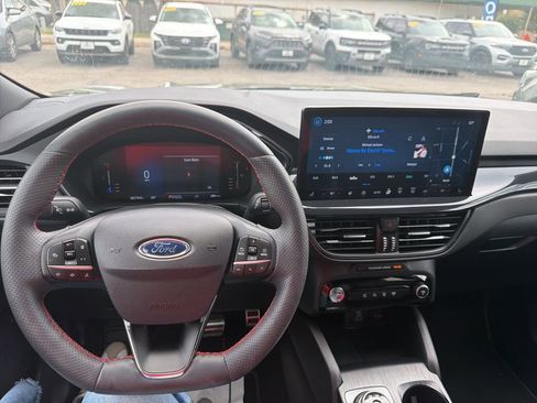 Used 2023 Ford Escape ST-Line w/ Tech Pack #1 FWD image 35