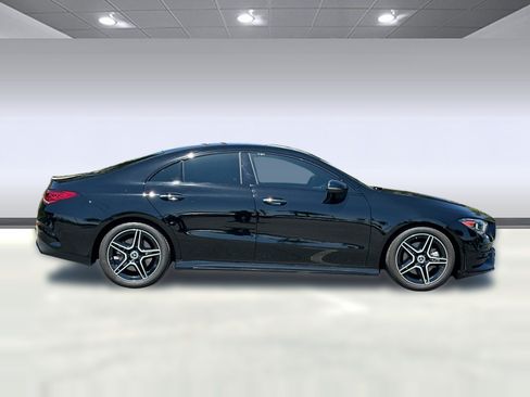 Used 2023 Mercedes-Benz CLA 250 4MATIC image 8