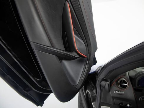 Used 2020 McLaren 720S Performance RWD image 10