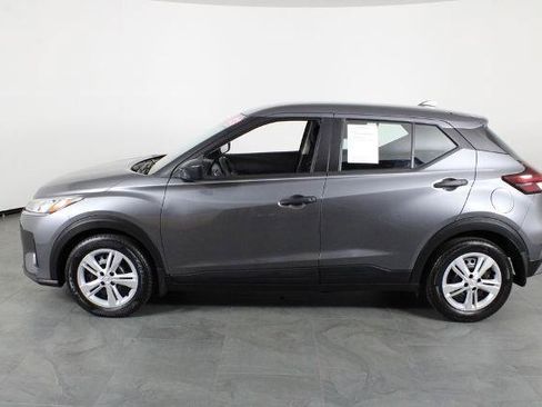 Certified 2021 Nissan Kicks S FWD image 14