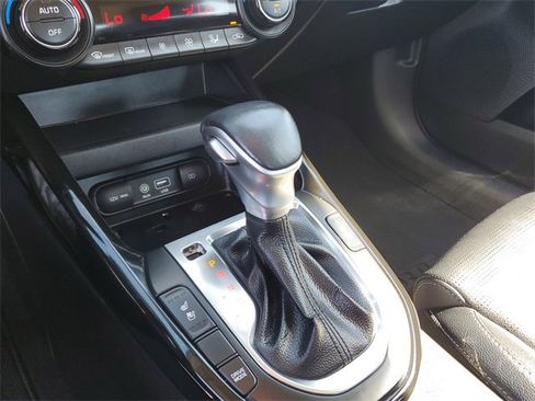 Used 2019 Kia Forte EX image 23