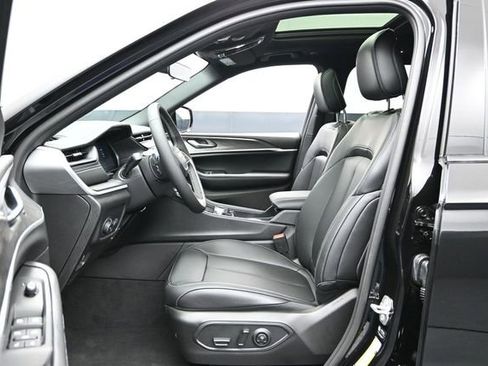 New 2026 Jeep Grand Cherokee L Limited AWD/4WD image 21
