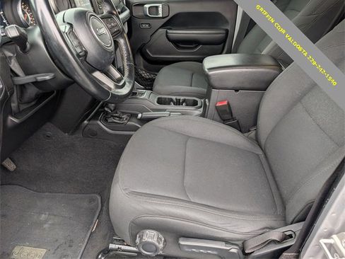 Used 2021 Jeep Wrangler Unlimited Sport S w/ Sun And Sound Package image 15