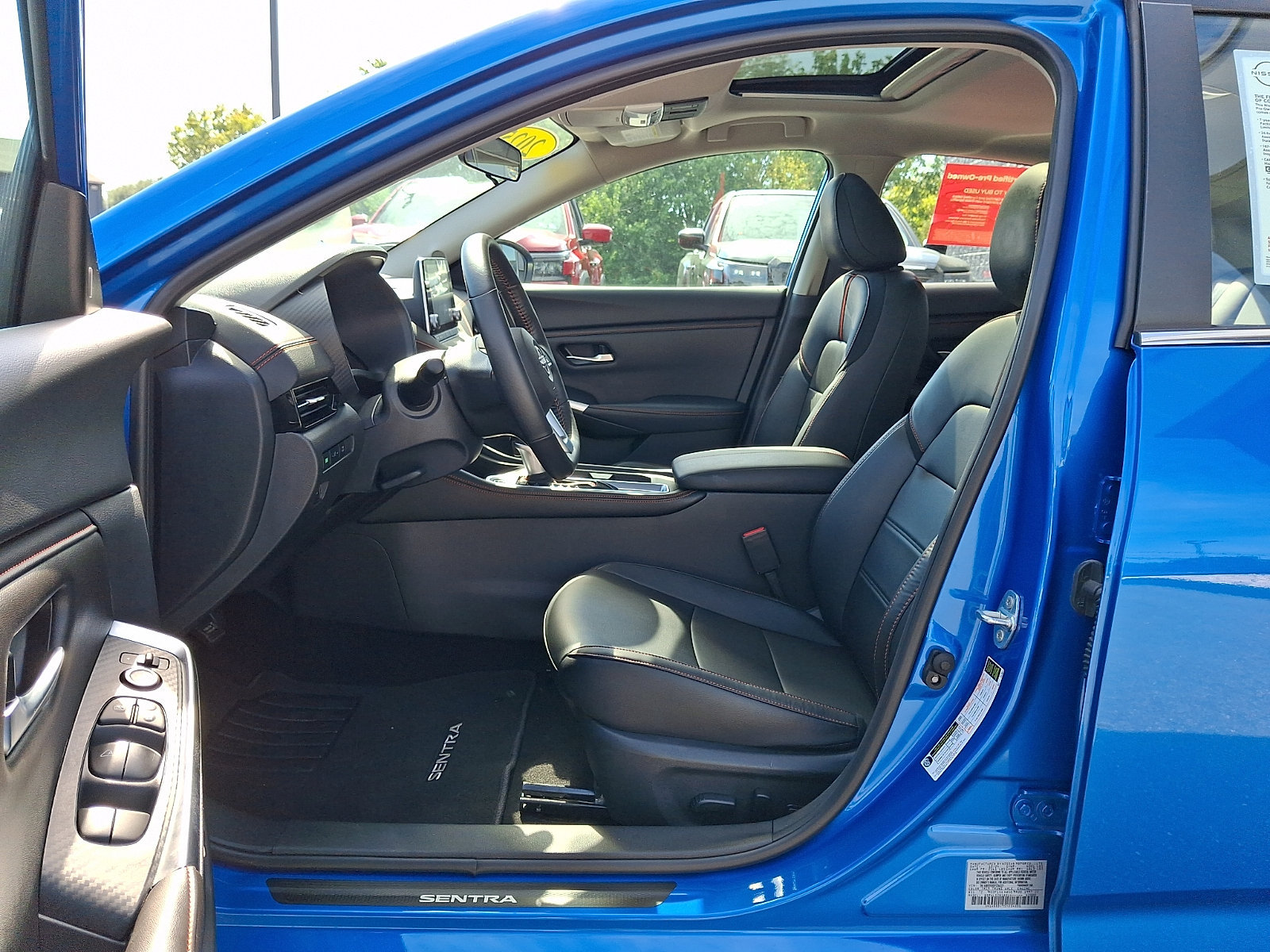 Certified 2025 Nissan Sentra SR w/ SR Premium Package FWD image 15