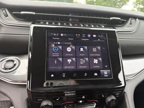 Certified 2023 Jeep Grand Cherokee Laredo w/ Luxury Tech Group I AWD/4WD image 27