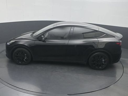 Used 2021 Tesla Model Y Long Range AWD/4WD image 20