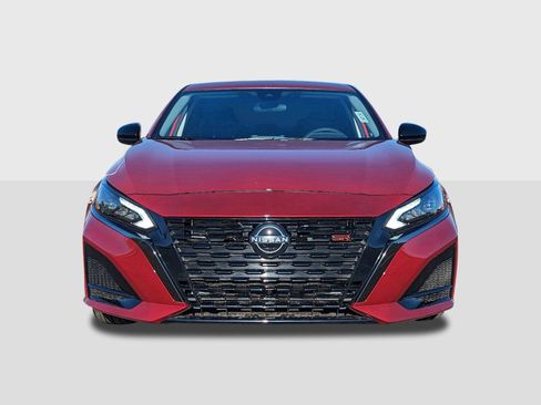 New 2026 Nissan Altima 2.5 SR FWD image 8