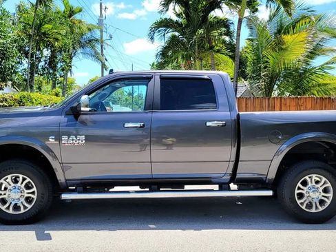 Used 2018 RAM 2500 Laramie image 10