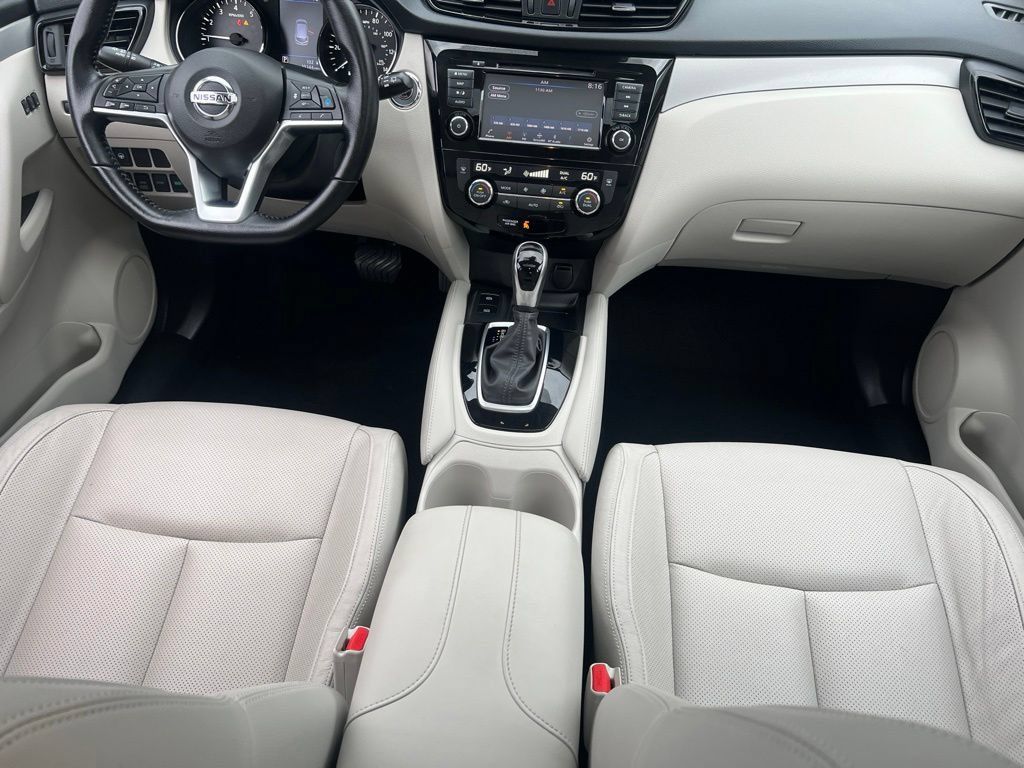 Used 2020 Nissan Rogue Sport SL w/ Premium Package AWD/4WD image 18