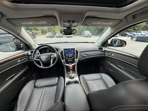 Used 2016 Cadillac SRX Luxury FWD image 7