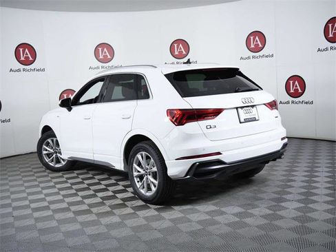 Used 2021 Audi Q3 2.0T Premium w/ Convenience Package image 6