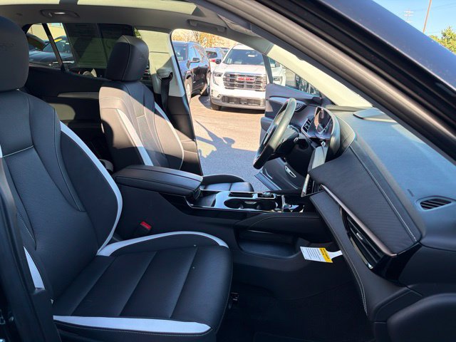 Certified 2024 Buick Envision Sport Touring AWD/4WD image 27