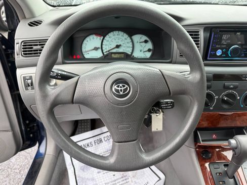 Used 2004 Toyota Corolla CE FWD image 17