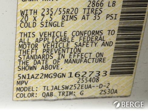 Used 2016 Nissan Murano Platinum w/ Platinum Technology Package FWD image 36