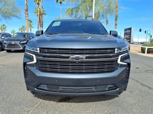 Used 2021 Chevrolet Suburban RST w/ Luxury Package image 2
