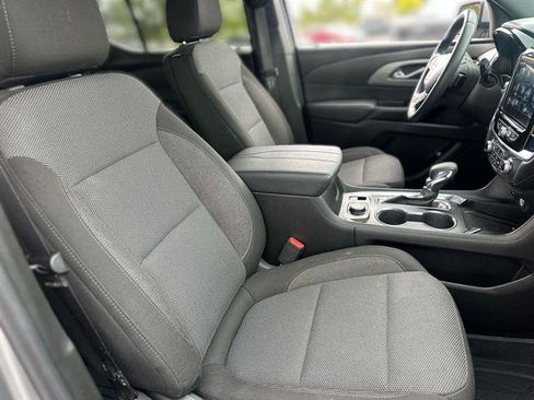 Certified 2023 Chevrolet Traverse LT image 24