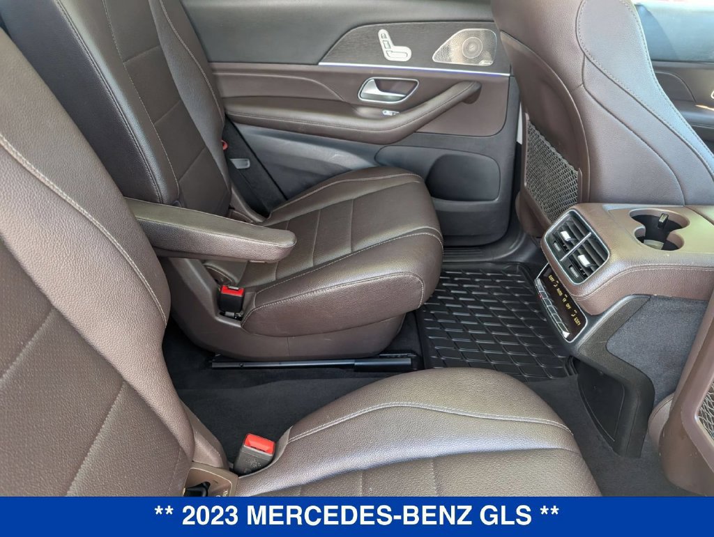Used 2023 Mercedes-Benz GLS 450 4MATIC image 37