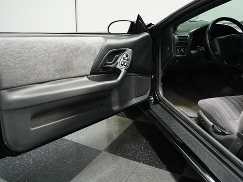 Used 1997 Chevrolet Camaro Z28 w/ Preferred Equipment Group 2 image 32