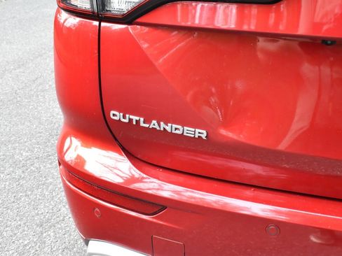 Used 2022 Mitsubishi Outlander SEL image 37